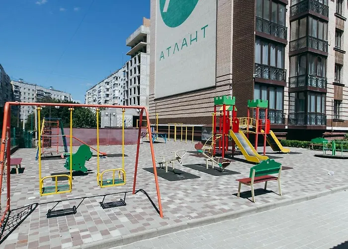 Atlant Luxury Big Family Five Apart On Golovna Поряд З Тц Депот Wi Fi 24 На 7