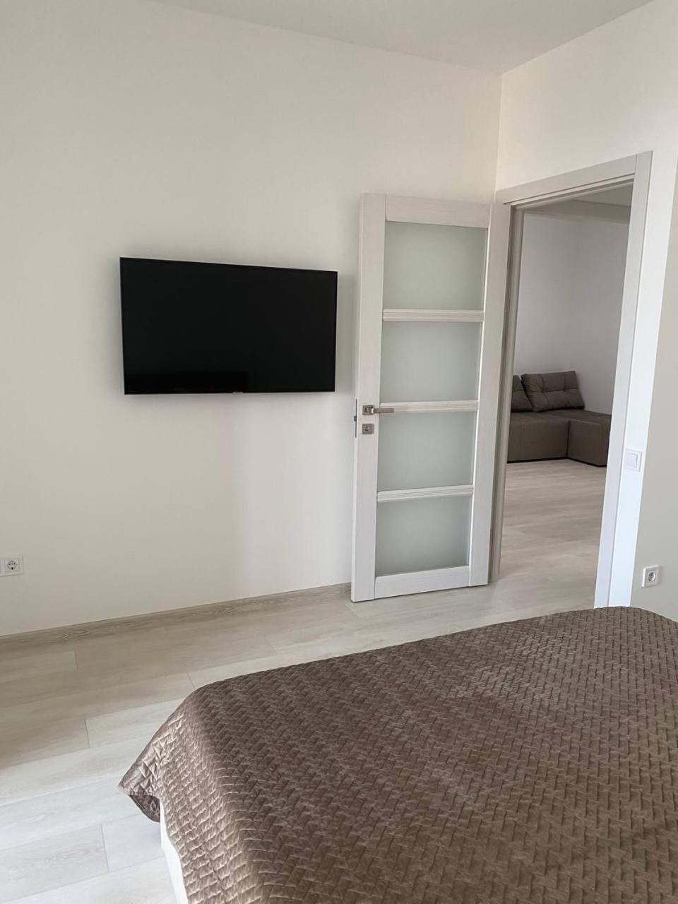 Atlant Luxury: Spacious Family Near Tc Depot Apartment
